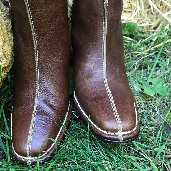 Lauren Ralph Lauren Leather Boots with Faux Fur - Picture 2 of 7